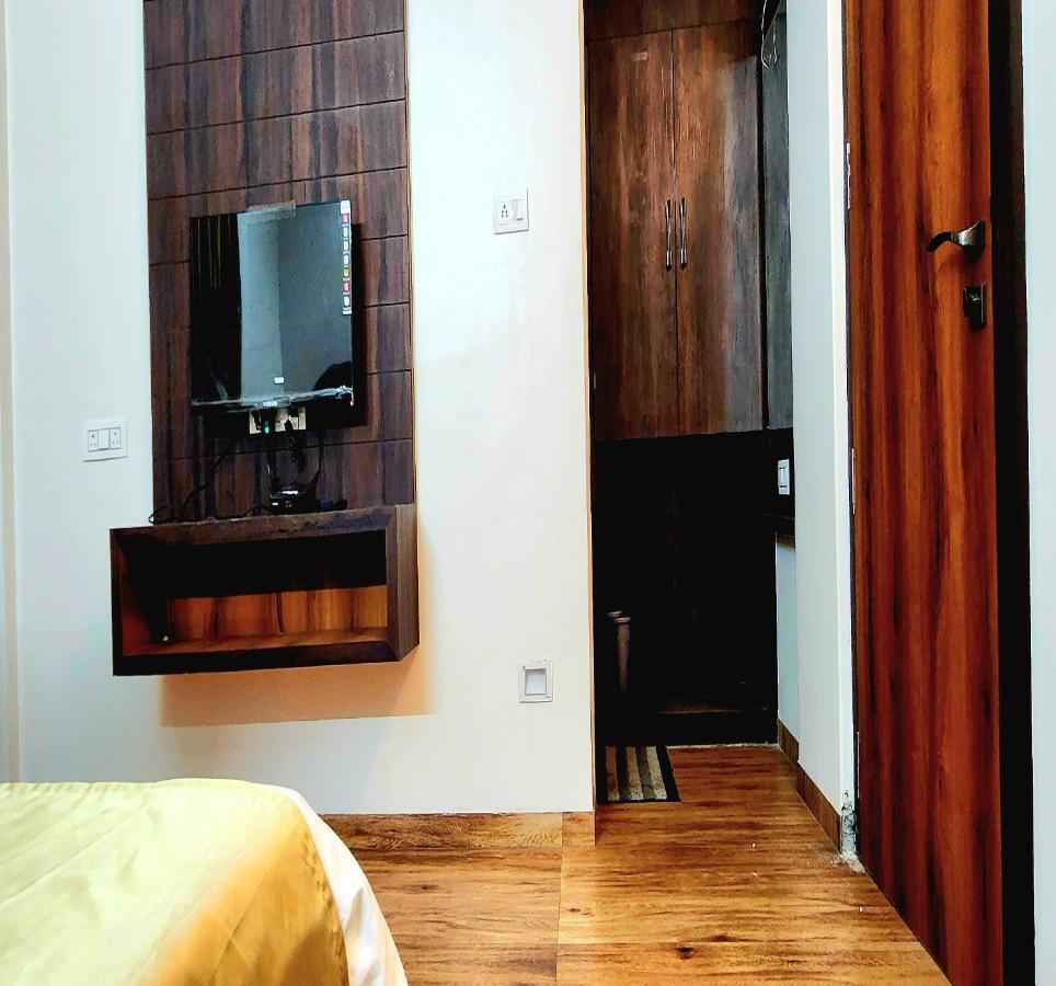 Hotel Shiv Sangram Ahmednagar Esterno foto